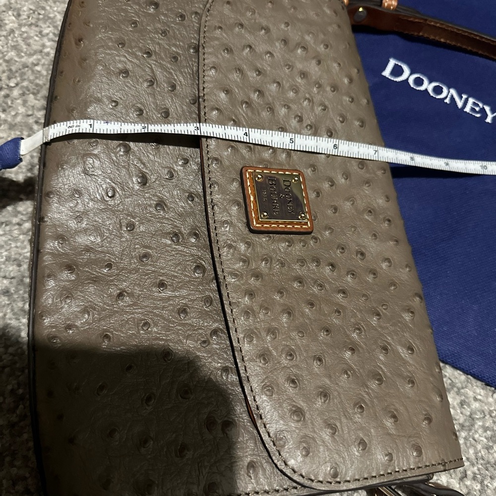 Dooney & Bourke Lacey Ostrich Brown Crossbody Bag Purse - Picture 10 of 11